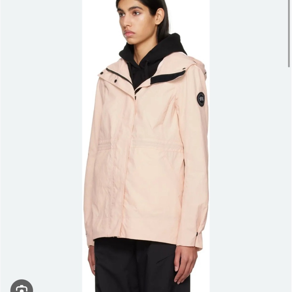 NWT Canada Goose sunset Pink
Davie Jacket